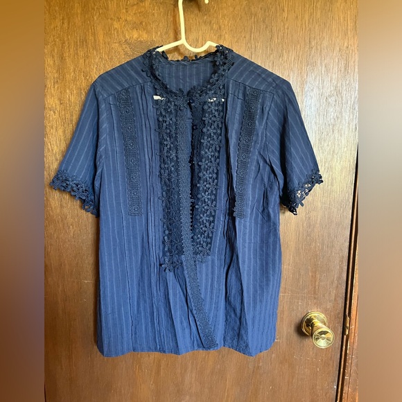 NWOT Dokotoo Lace Crochet  Flowy Short Sleeve Solid Casual Button Down M Blue - Picture 2 of 6